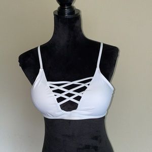 NWT White bikini top size large
